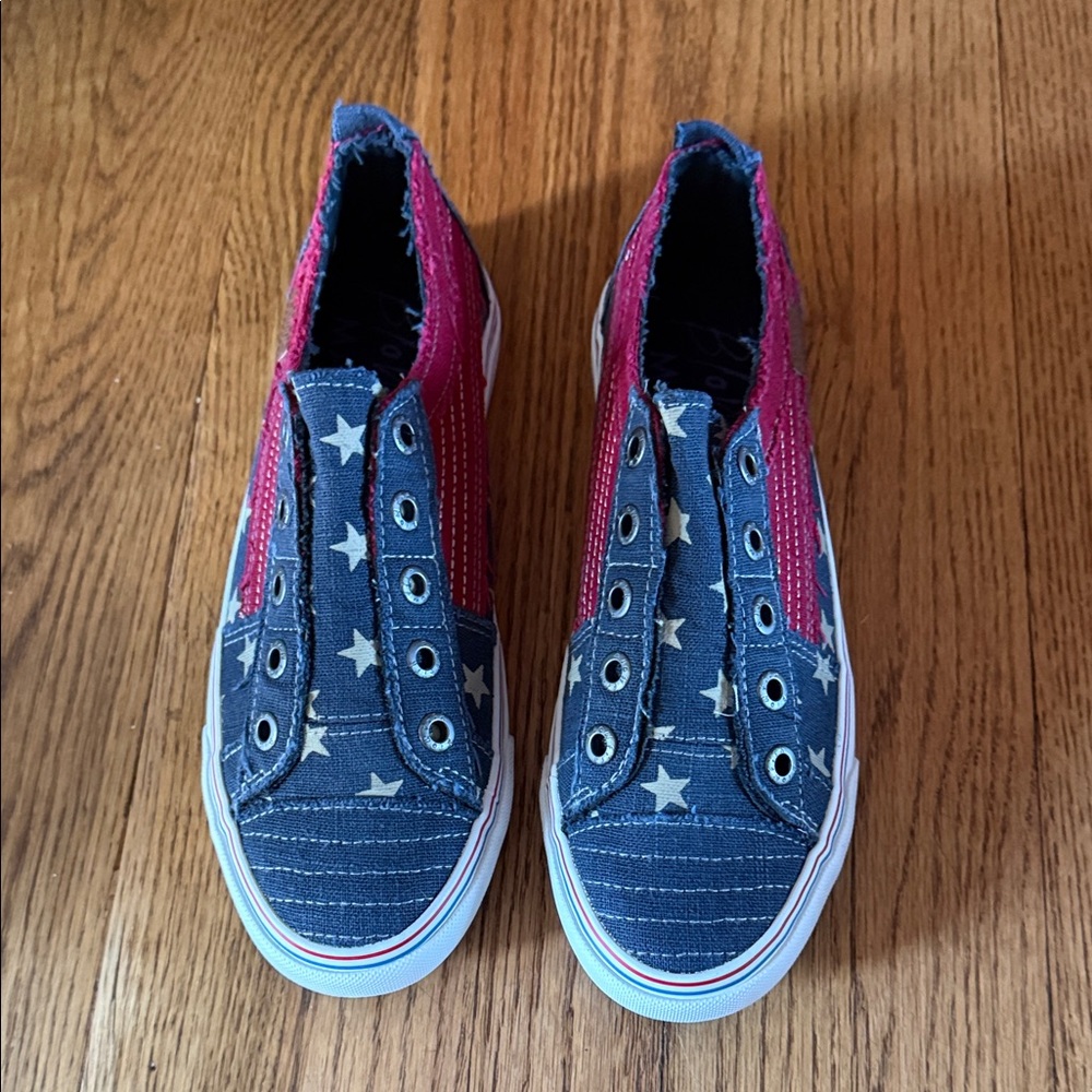 Blowfish Red and Navy Star Canvas Slip-On Sneakers